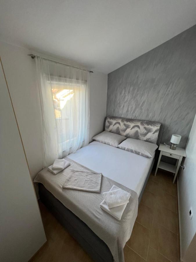 Apartmani M&L Medulin Exterior photo